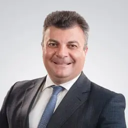 أشرف الشاذلي