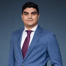 أحمد خالد
