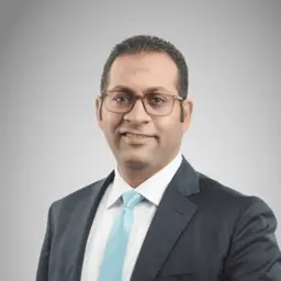 عمرو سلامة