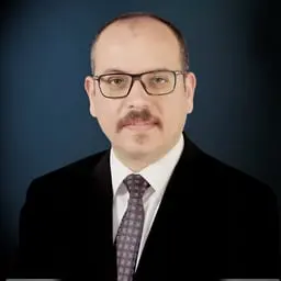 خالد علي